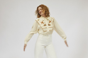 Kathleen Edwards (c) Remi Theriault Kathleen Edwards