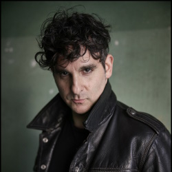 Low Cut Connie (c) Danny Clinch Low Cut Connie